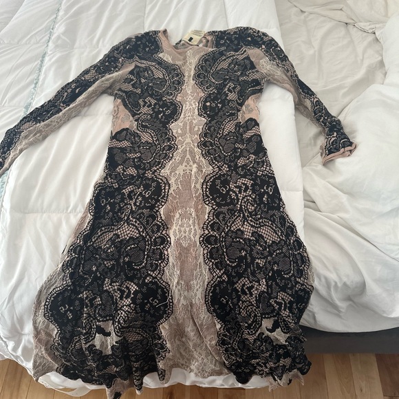 Dress - Picture 2 of 3